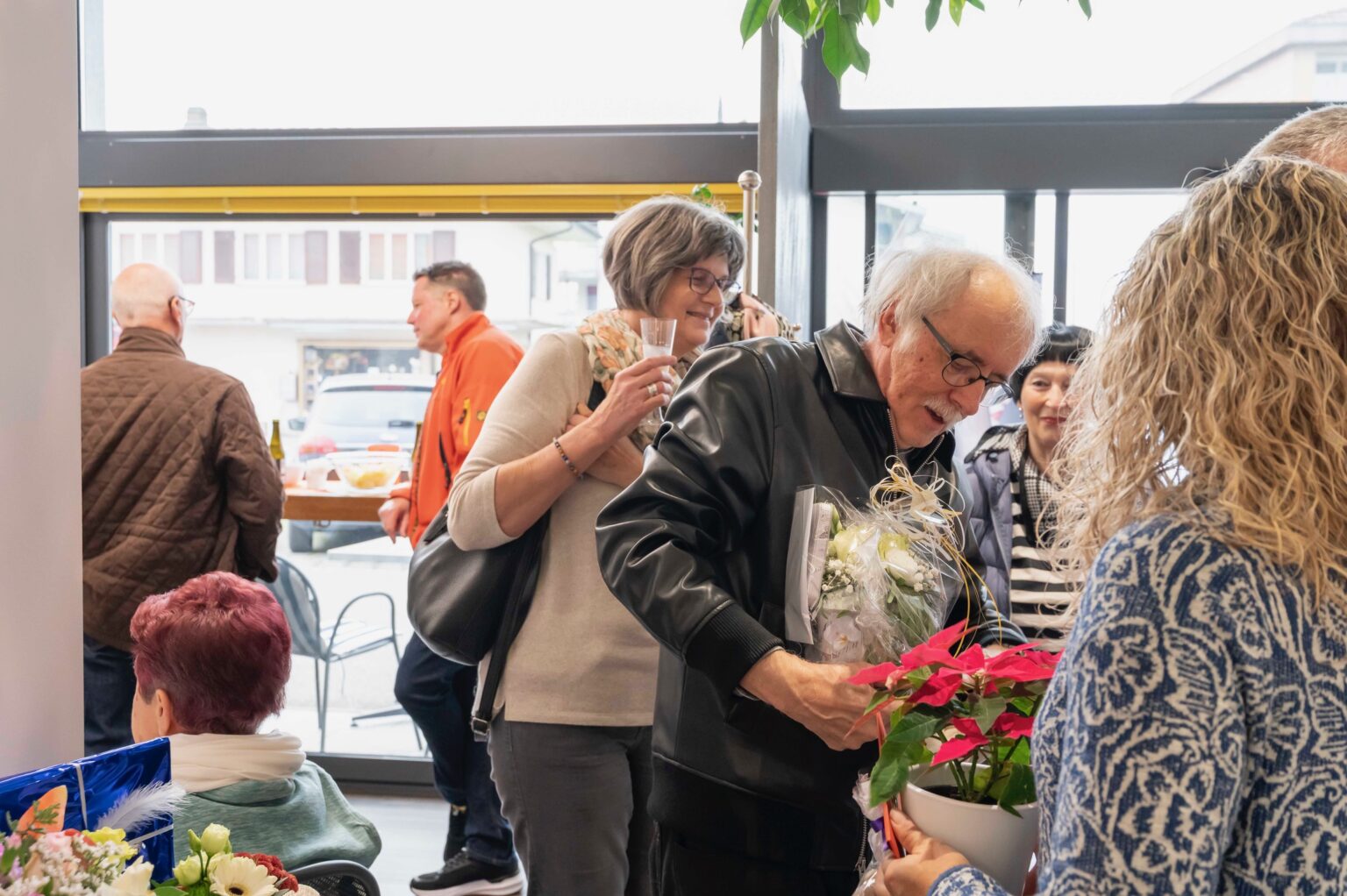 02E12CA6-A5E1-4945-9E66-56738AAA0852